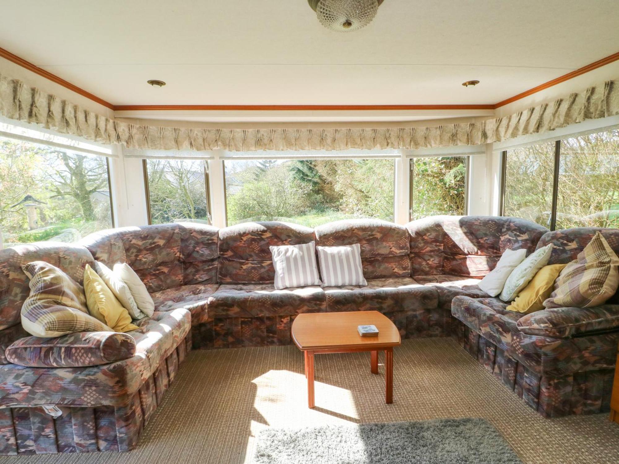 Fron Dderw Caravan Holyhead Zewnętrze zdjęcie